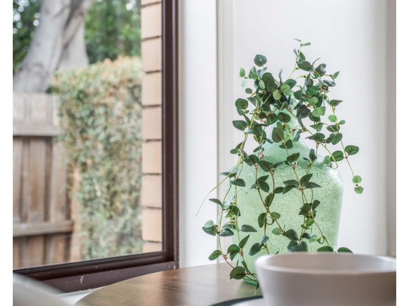 4/10 Larnoo Ave, Brunswick West VIC 3055