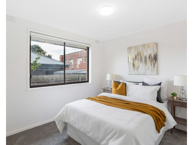 4/10 Larnoo Ave, Brunswick West VIC 3055