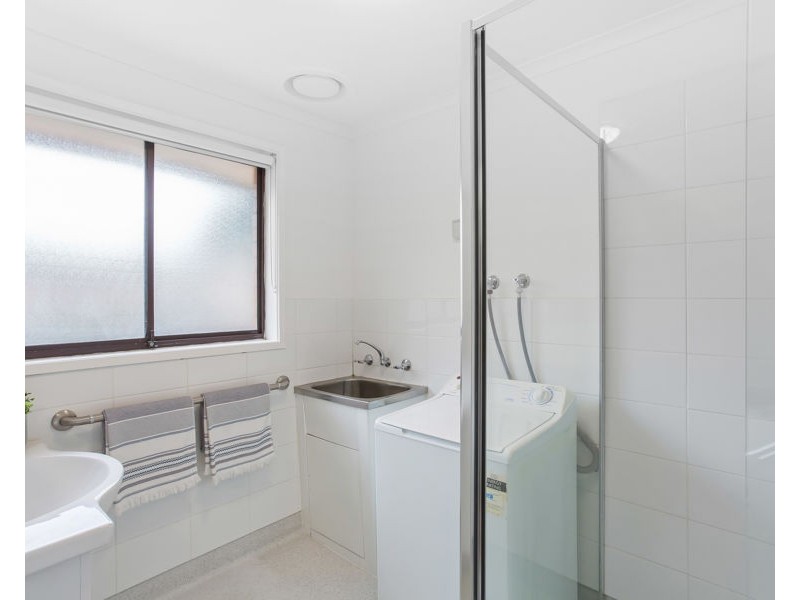 4/10 Larnoo Ave, Brunswick West VIC 3055