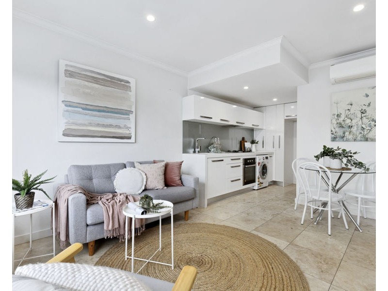 6/126 Albion Street, Brunswick VIC 3056