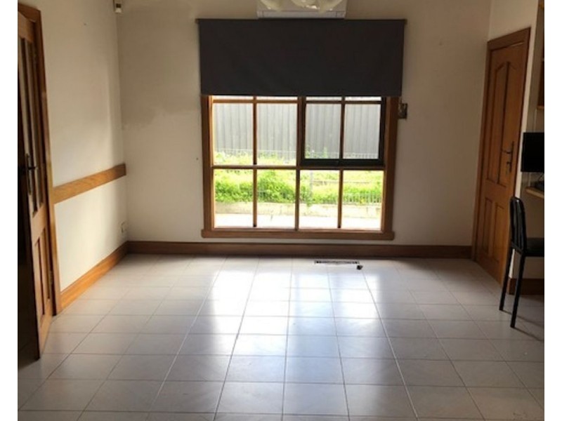 19 Darlington Grove, Coburg VIC 3058