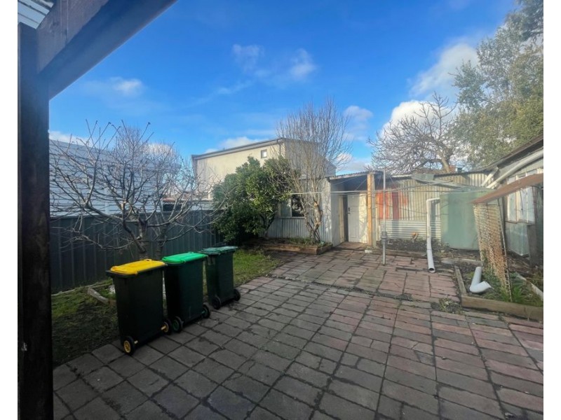 4 Trenoweth Street, Brunswick VIC 3056