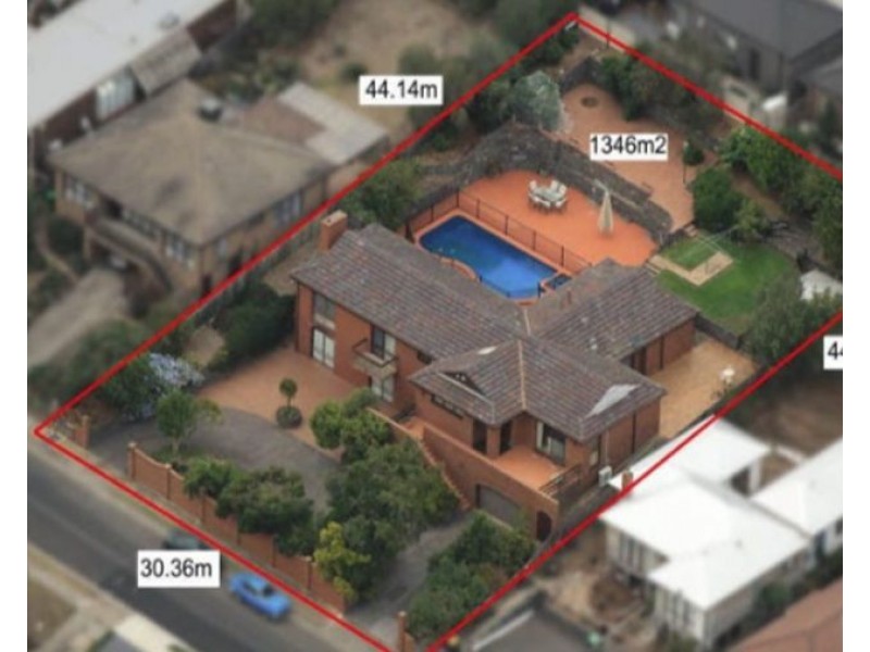 17 Streldon Avenue, Strathmore VIC 3041