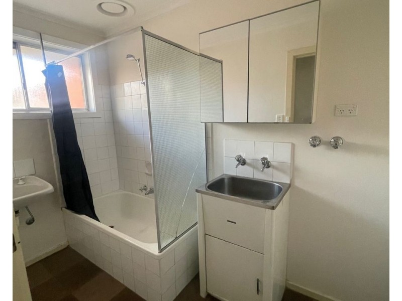 4/2 Dalgety Street, Brunswick West VIC 3055