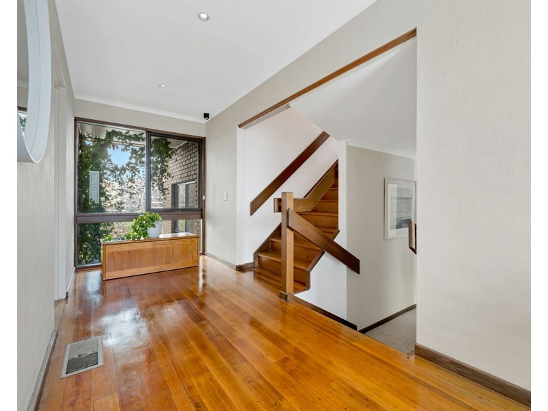 13 Buvelot Wynd, Doncaster East VIC 3109