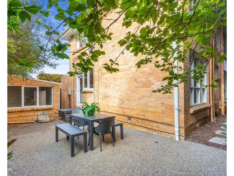 4/4 Langford Street, Surrey Hills VIC 3127