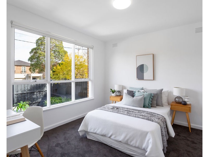 2/4 Langford Street, Surrey Hills VIC 3127