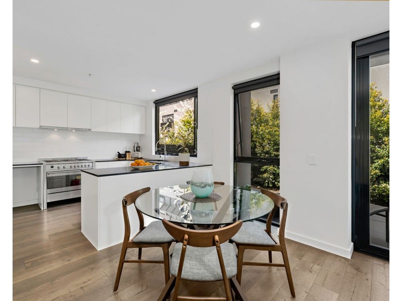 23/82-84 Bulla Road, Strathmore VIC 3041