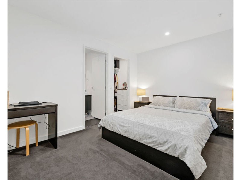 23/82-84 Bulla Road, Strathmore VIC 3041