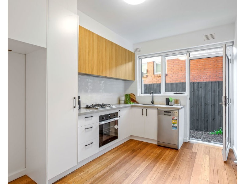 3/4 Langford Street, Surrey Hills VIC 3127