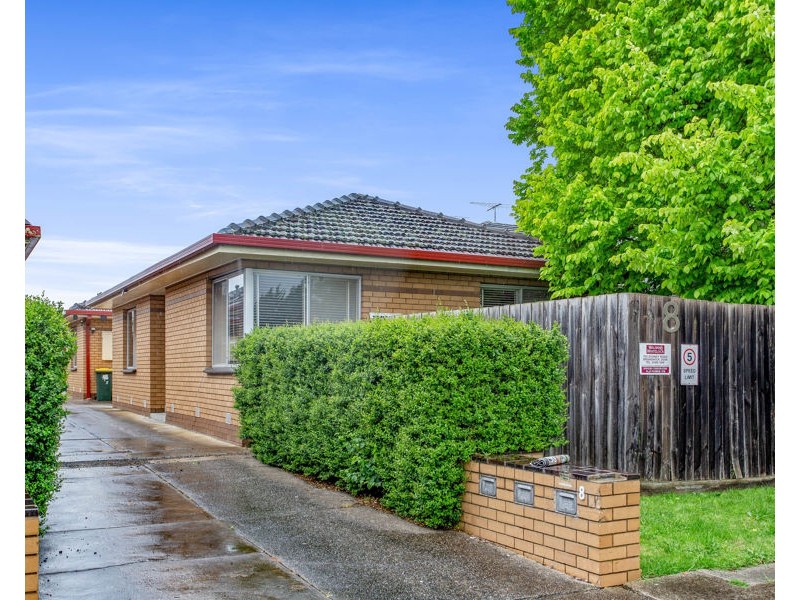 4/8 Bristol Road, Pascoe Vale VIC 3044