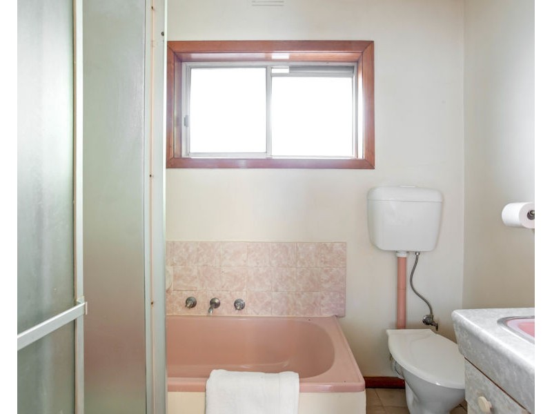 4/8 Bristol Road, Pascoe Vale VIC 3044