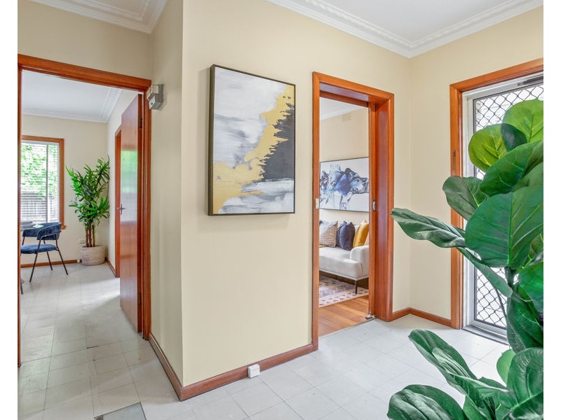 4/8 Bristol Road, Pascoe Vale VIC 3044