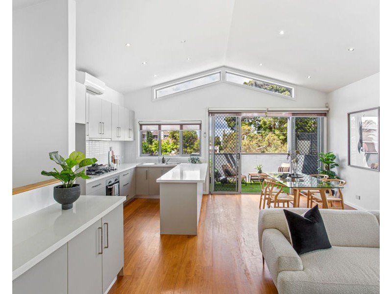 1/42 Cumming Street, Brunswick West VIC 3055