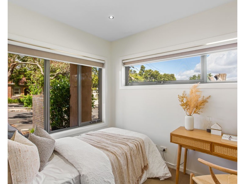 1/42 Cumming Street, Brunswick West VIC 3055