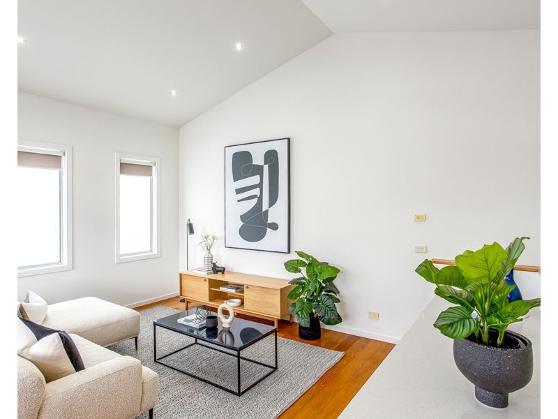 1/42 Cumming Street, Brunswick West VIC 3055