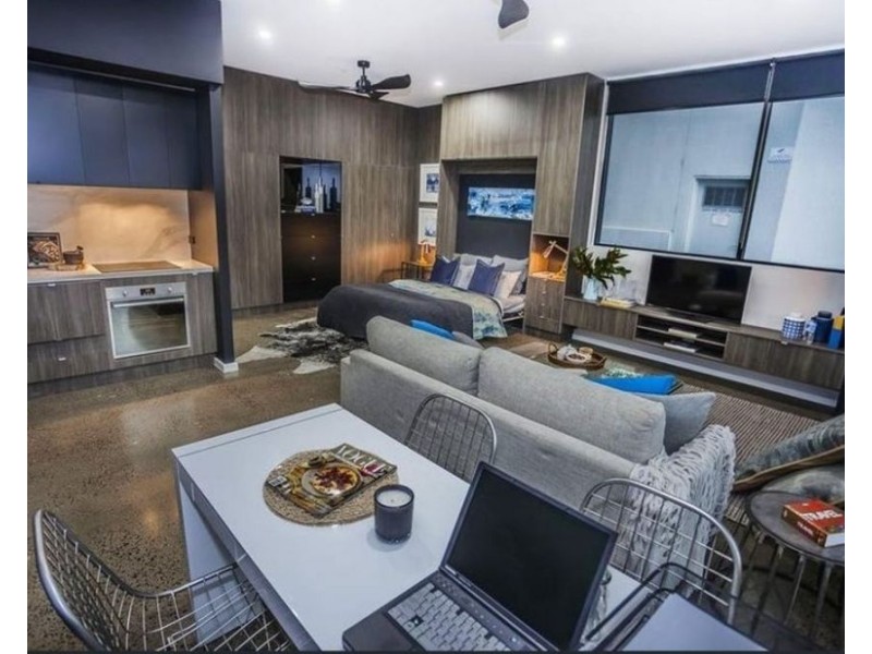 1/2 West Street, Brunswick VIC 3056