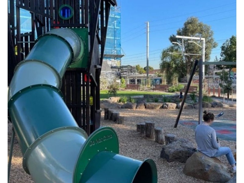 1/2 West Street, Brunswick VIC 3056