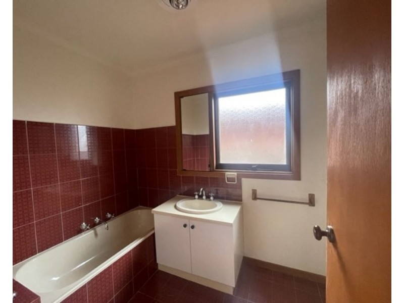 2/1 Grylls Street, Brunswick VIC 3056