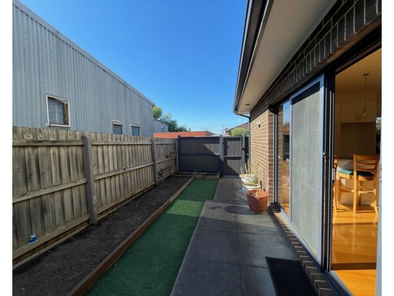 12 Walters Street, Brunswick VIC 3056