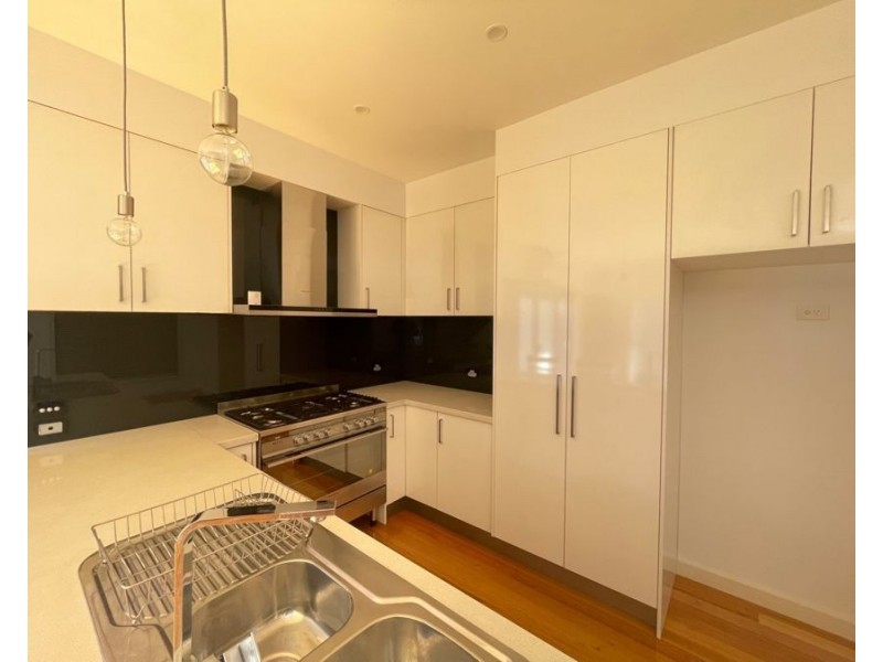 12 Walters Street, Brunswick VIC 3056