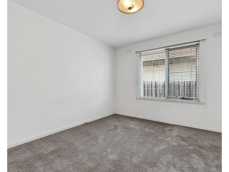 1/24 Daly Street, Brunswick West VIC 3055