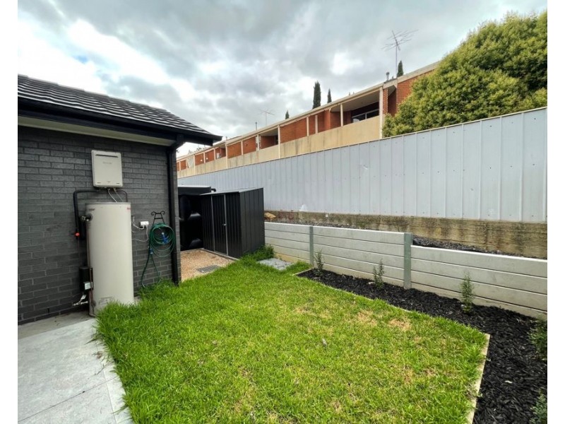 19b Passfield Street, Brunswick West VIC 3055