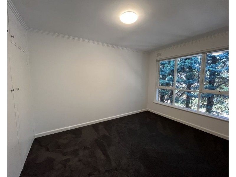 8/4 Langford Street, Surrey Hills VIC 3127