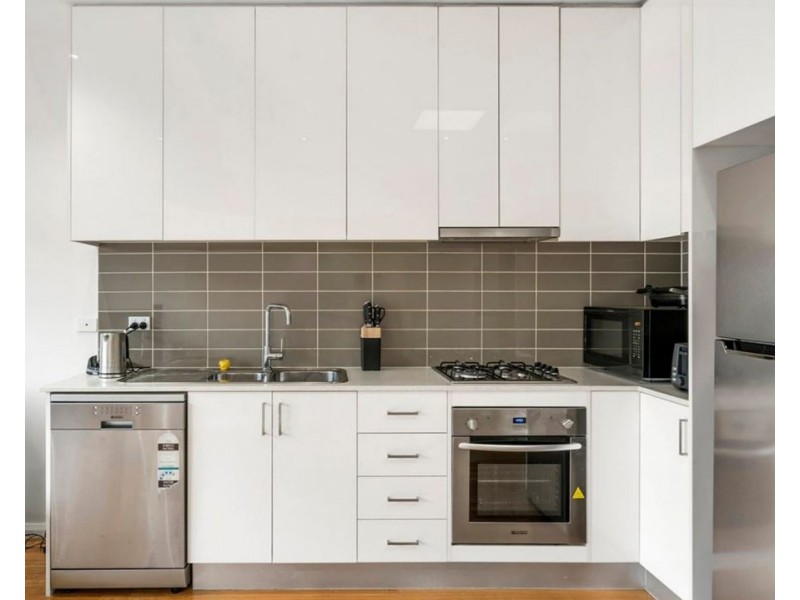 7/59 Parer Road, Airport West VIC 3042