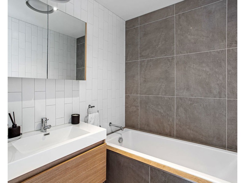 4/260 Brunswick Road, Brunswick VIC 3056