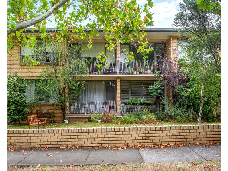 2/12 Bentley Street, Surrey Hills VIC 3127