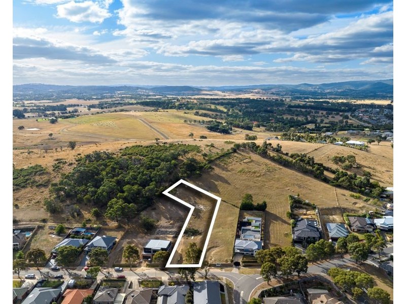 45 Lorikeet Crescent, Whittlesea VIC 3757