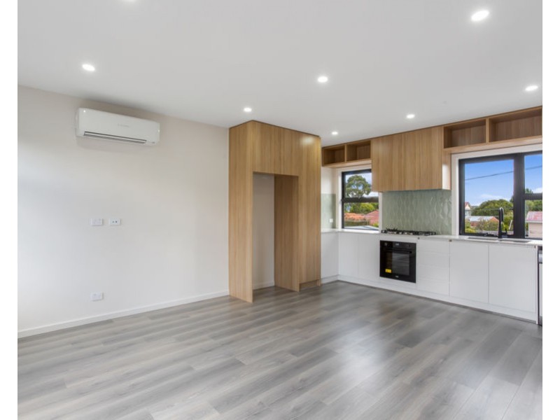 3/34 Tambo Avenue, Reservoir VIC 3073