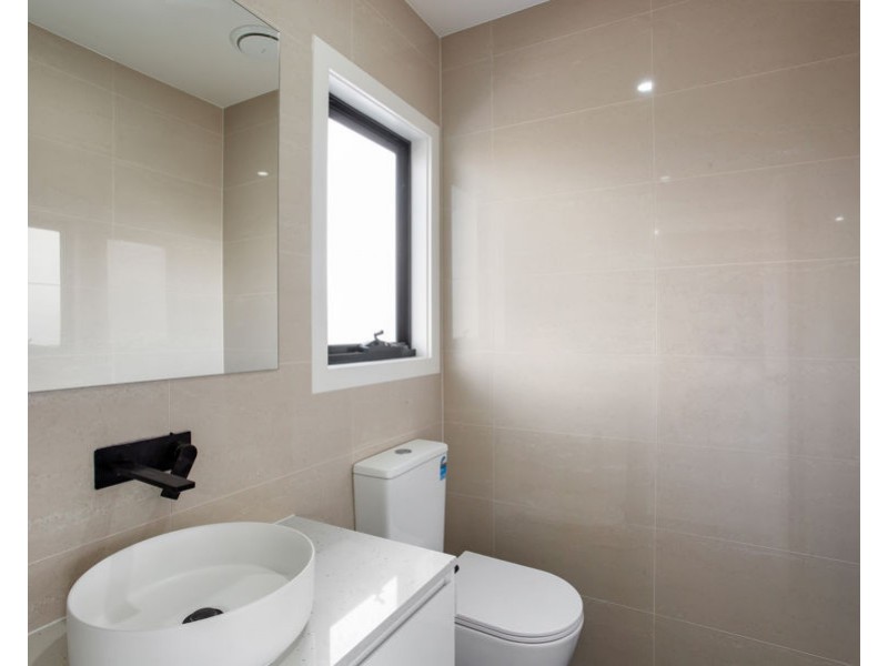 3/34 Tambo Avenue, Reservoir VIC 3073