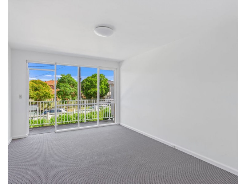1/4 Langford Street, Surrey Hills VIC 3127