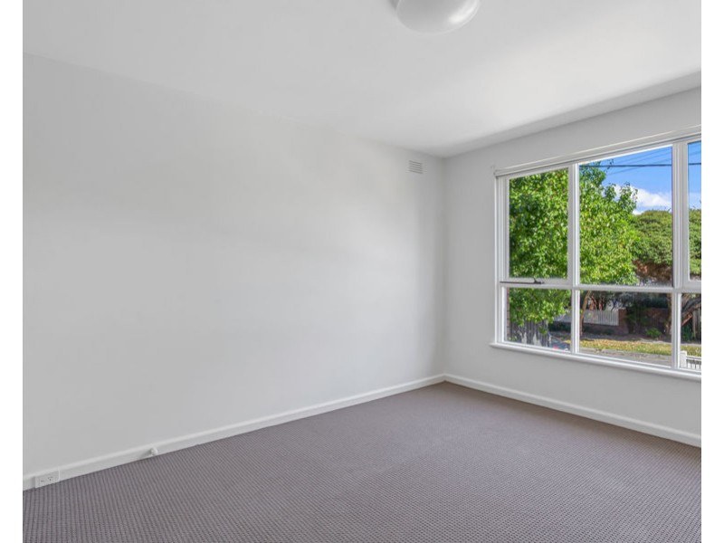 1/4 Langford Street, Surrey Hills VIC 3127