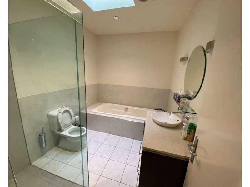 150 Sydney Road, Coburg VIC 3058