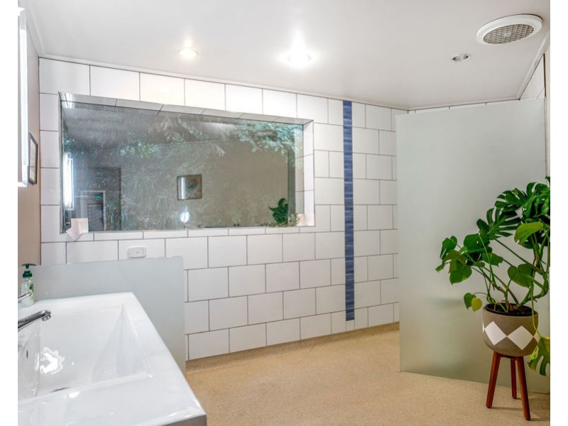 16 Haddon Court, Mitcham VIC 3132