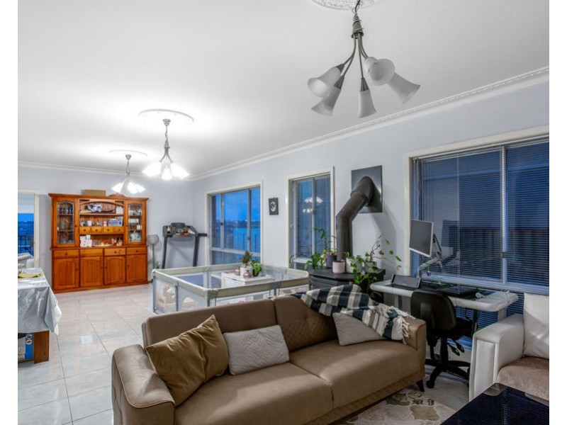 103 New Road, Oak Park VIC 3046