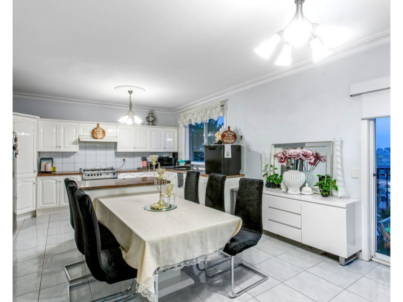 103 New Road, Oak Park VIC 3046