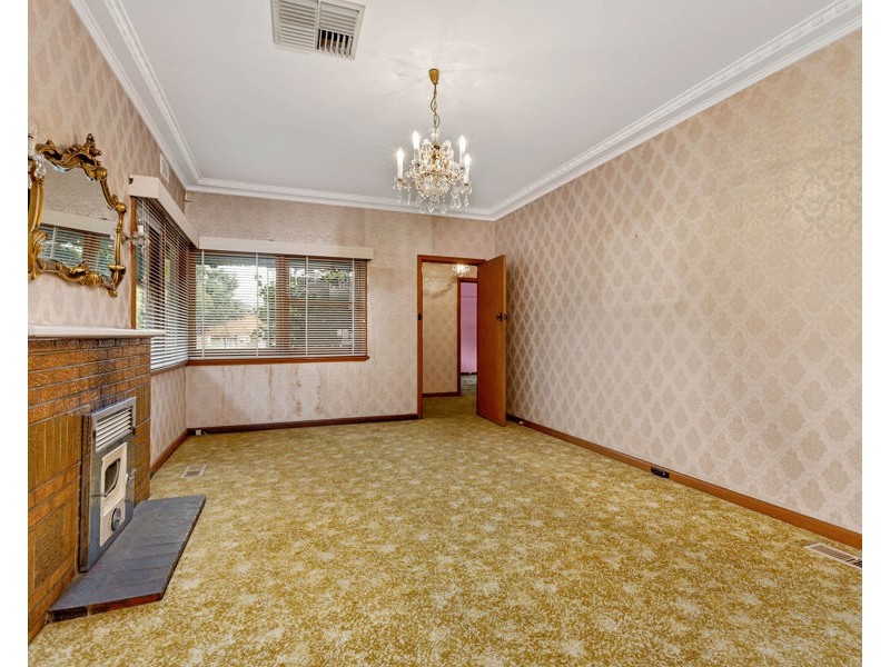 130 Gilbert Road, Preston VIC 3072