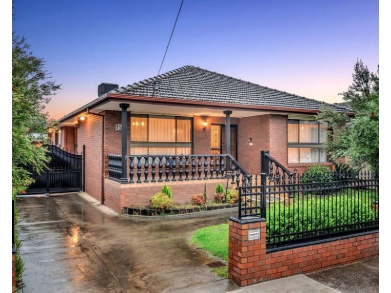 15 Balloan Street, Coburg VIC 3058