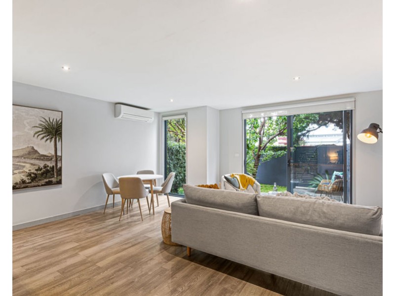 2/260 Brunswick Road, Brunswick VIC 3056