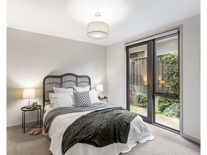 2/260 Brunswick Road, Brunswick VIC 3056