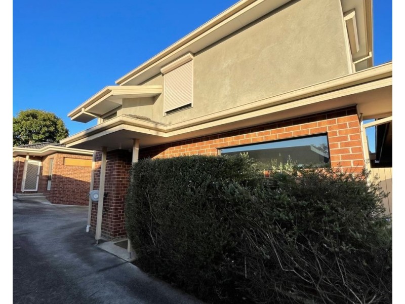 2/157 Broadway, Reservoir VIC 3073