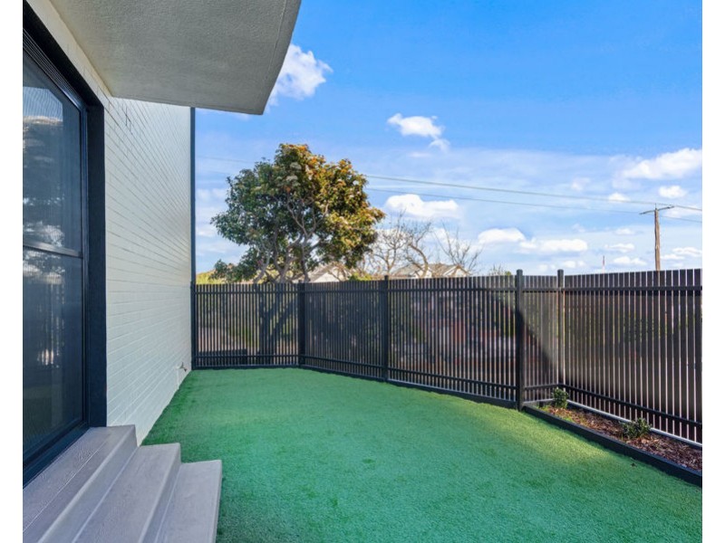 1/393 Moreland Road, Coburg VIC 3058