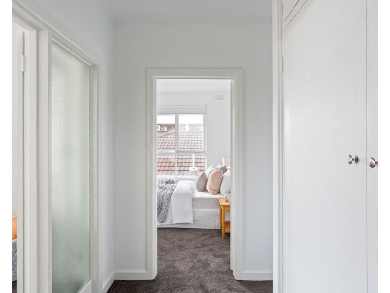 6/4 Langford Street, Surrey Hills VIC 3127