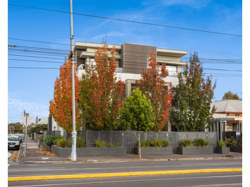 2/156 Moreland Road, Brunswick VIC 3056