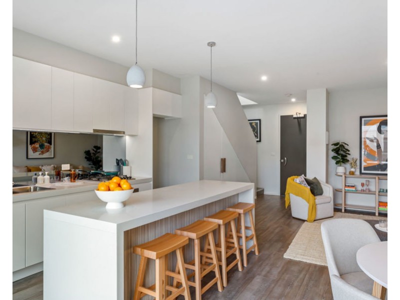 2/156 Moreland Road, Brunswick VIC 3056