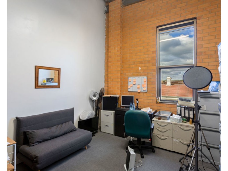 2c Staley Street, Brunswick VIC 3056